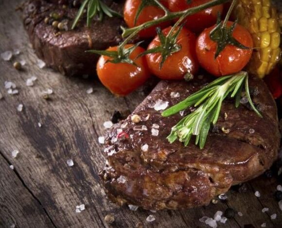 The optimal protein content in the Keto diet helps to preserve muscle mass